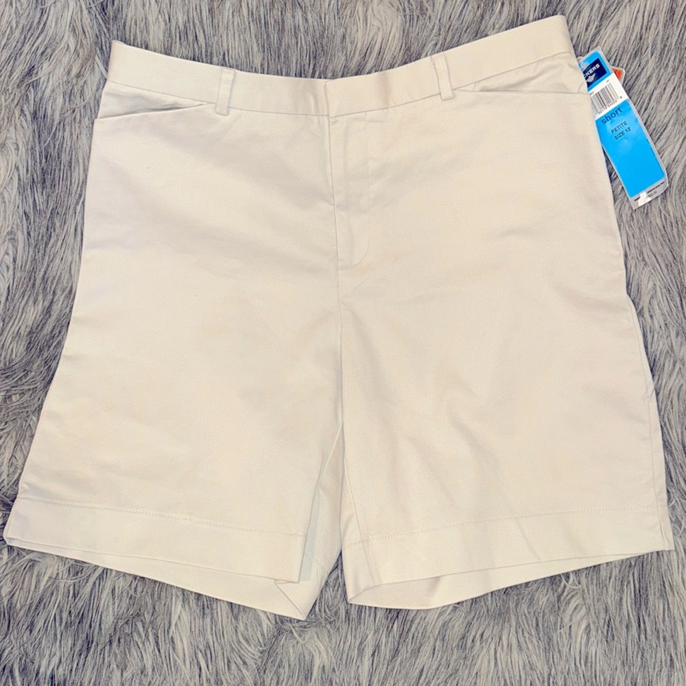 Dockers Stain Defender Khaki Uniform Shorts